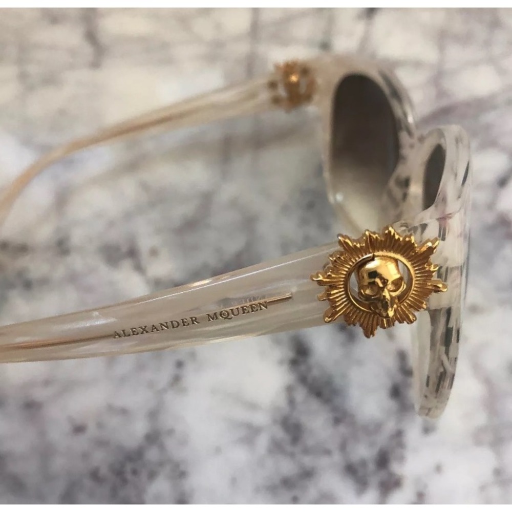 🚫SOLD🚫 Alexander McQueen AMQ 4245/S Sunglasses - Picture 3 of 7